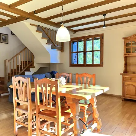 Duplex Familiar I De Muntanya A By Rural D'aneu Apartment